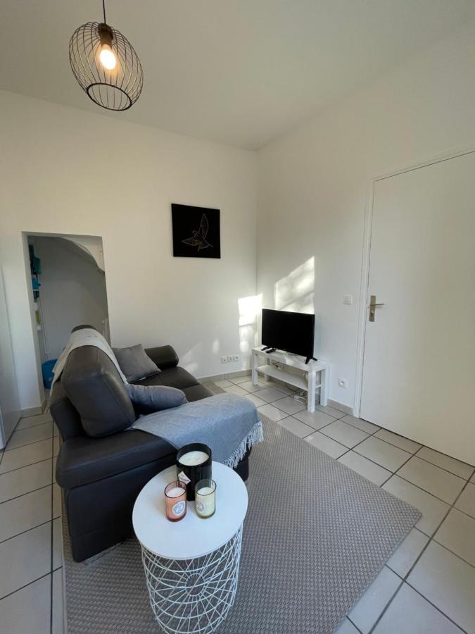 Superbe Appartement Cozy Terrasse Corbeil-Essonnes Bagian luar foto